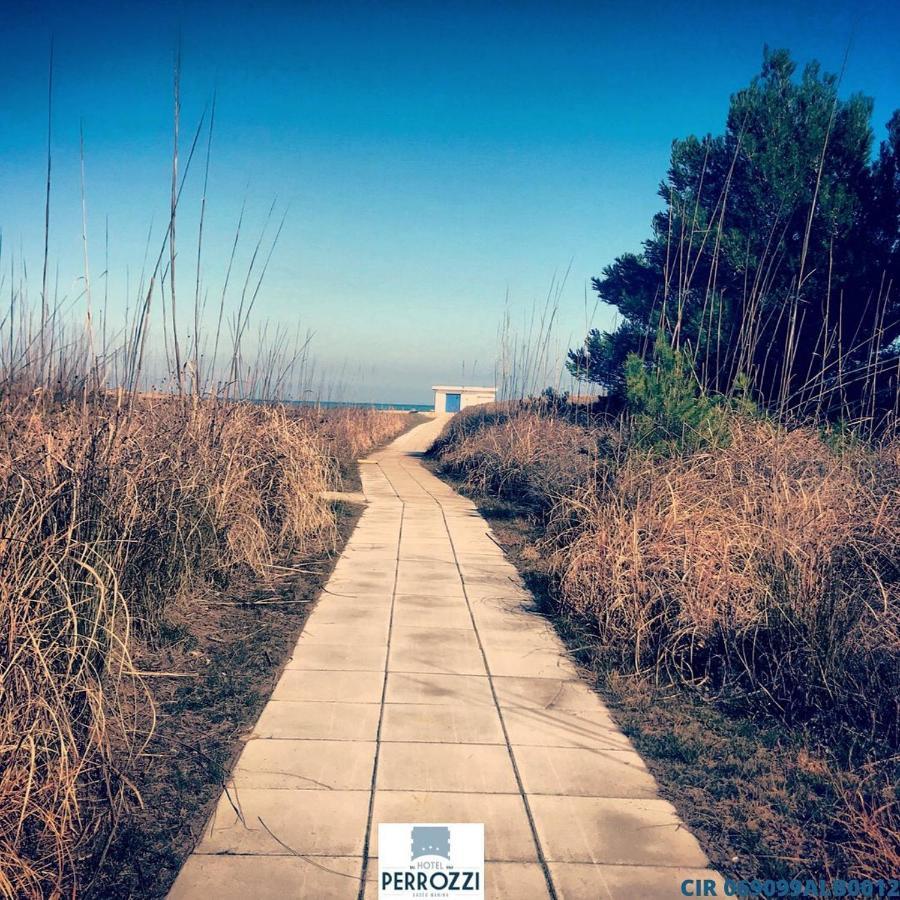 Hotel Perrozzi Vasto Dış mekan fotoğraf