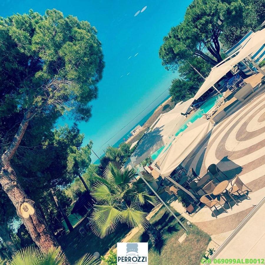 Hotel Perrozzi Vasto Dış mekan fotoğraf