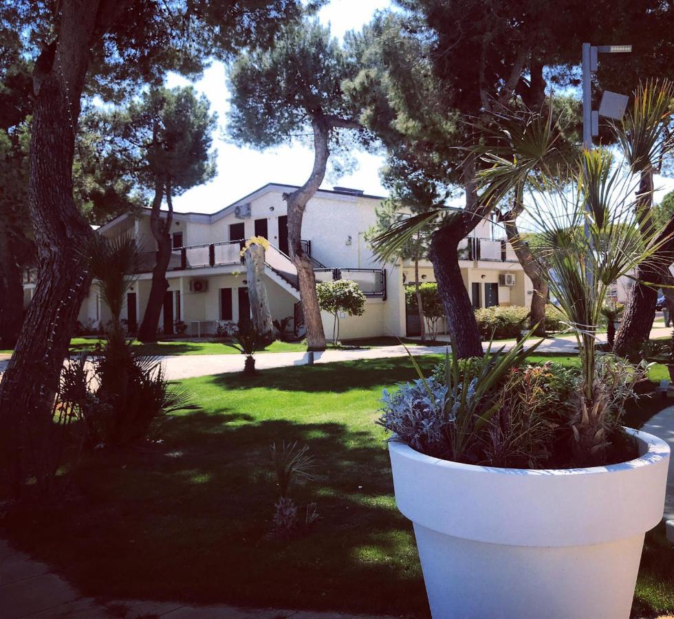 Hotel Perrozzi Vasto Dış mekan fotoğraf